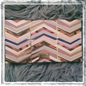 Tarte Eyeshadow palette